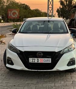 نیسان ئەلتیما